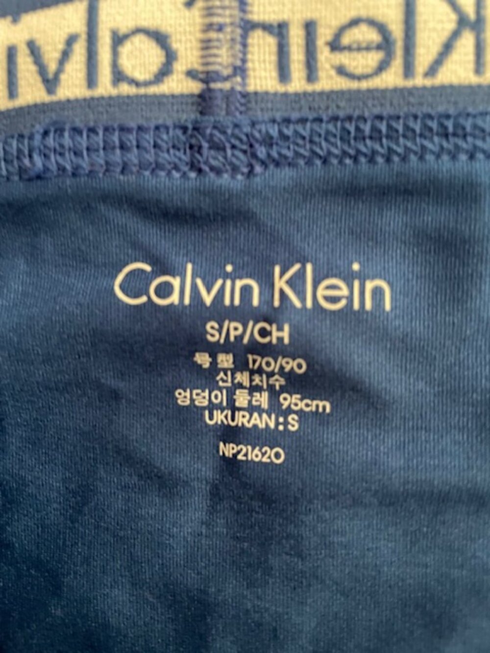 Calvin Klein brief size S - Picture 2 of 3
